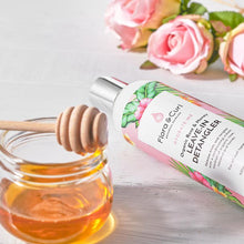 Load image into Gallery viewer, FLORA &amp; CURL Organic Rose &amp; Honey Leave-in Detangler Product Bottle

